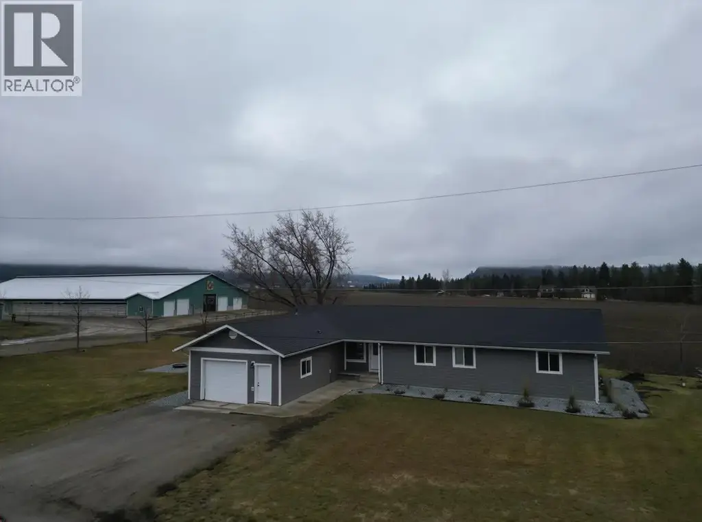 4809 Back Enderby Road, Spallumcheen